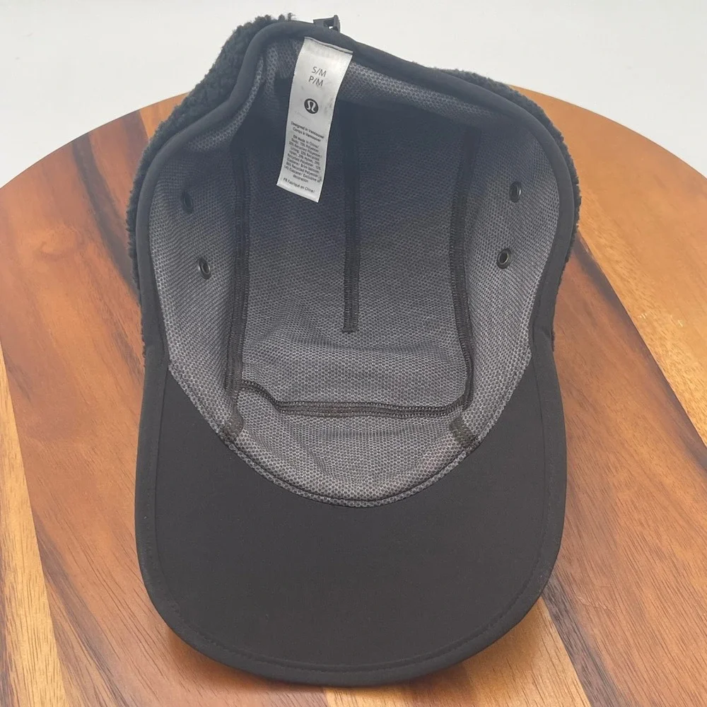 Lululemon Black Fleece 5-Panel Hat Adjustable Sherpa Mesh Lined Cap S/M